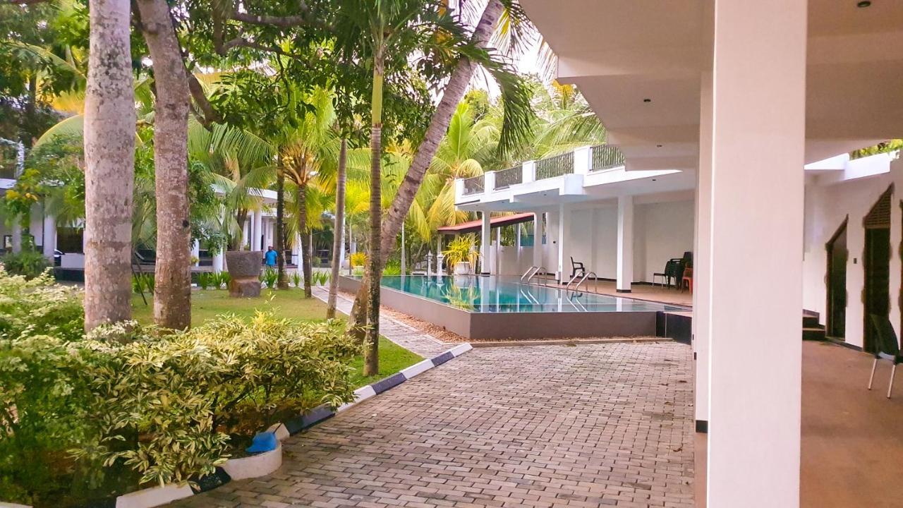 Albergue Tamarind Moon Dikwella Sur Exterior foto